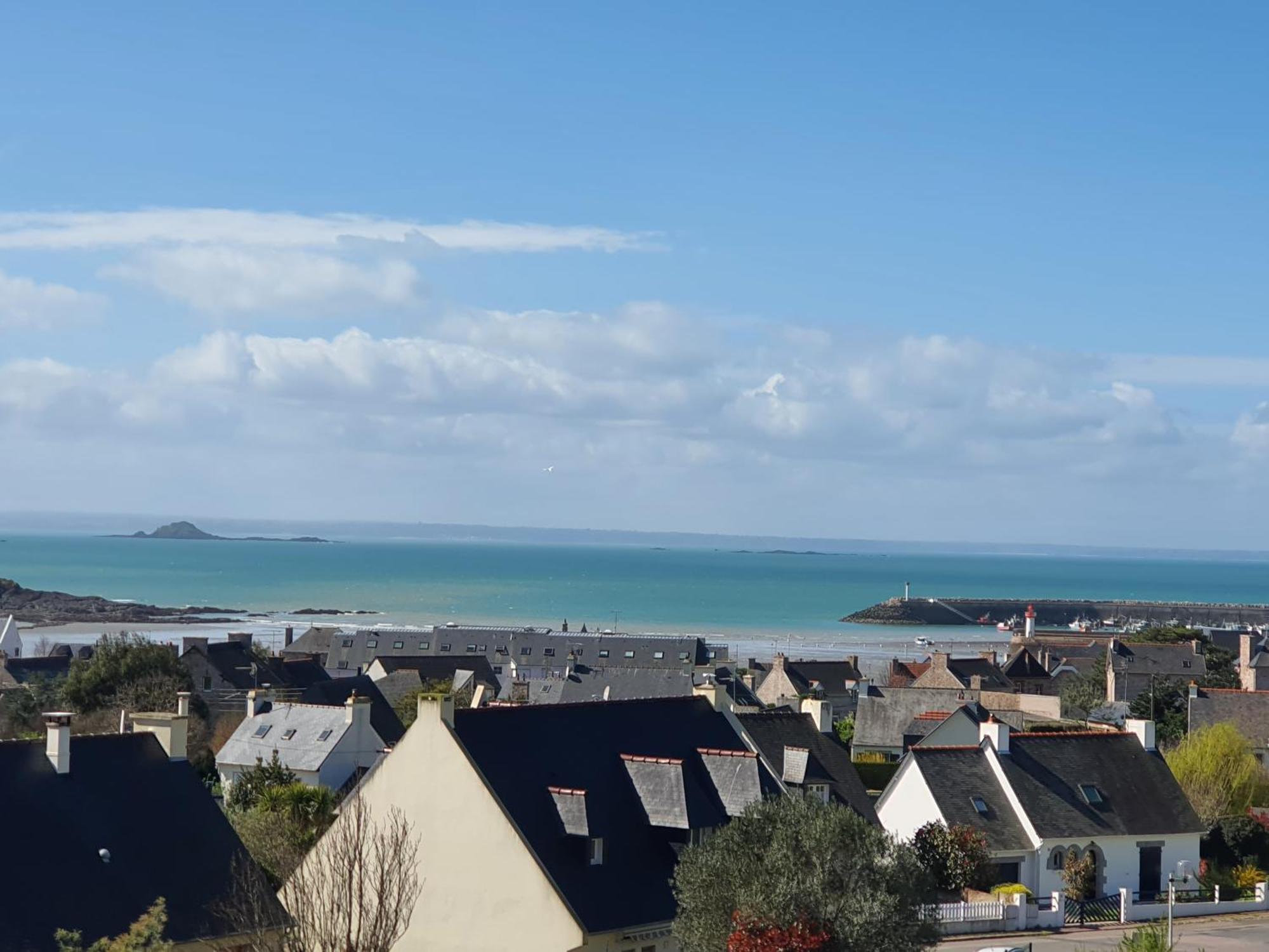 Appartement Bretagne Vue Mer Exceptionnelle Sur Les Hauts D'Erquy Au Calme ! Et Au Pied Du Gr34 Zewnętrze zdjęcie